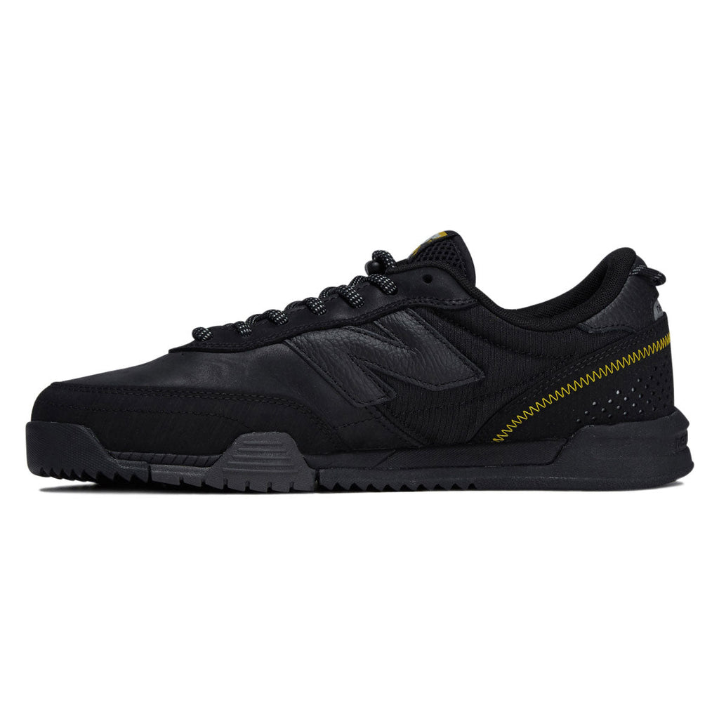 New Balance 440 Trail V2 Wide Shoes - Black/Black 2026