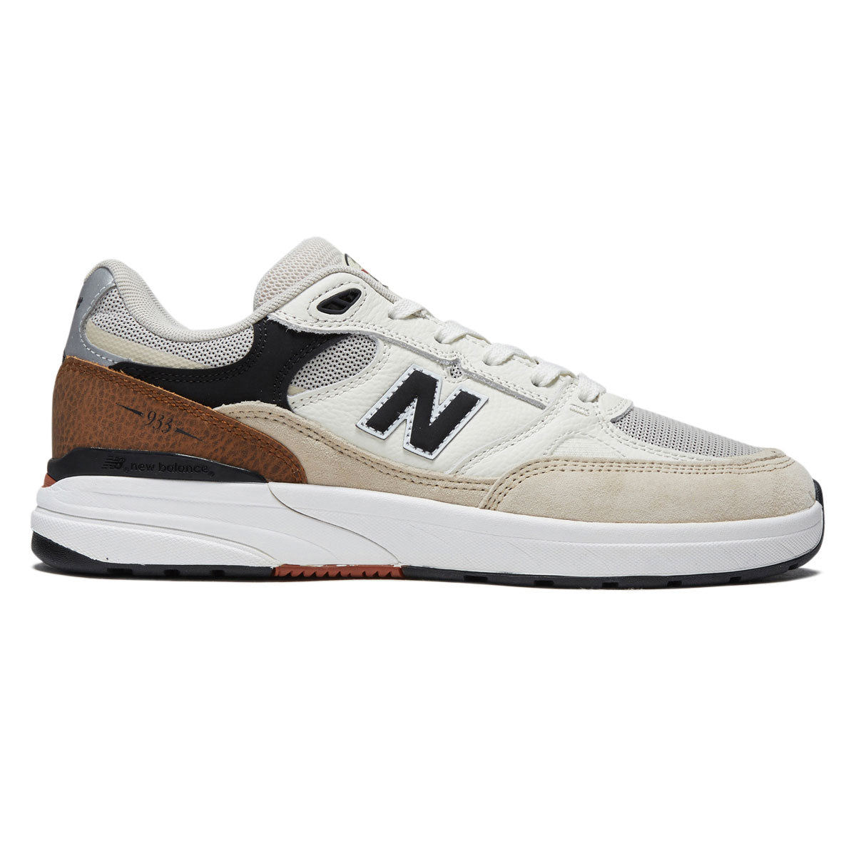 New Balance Andrew Reynolds 933 Wide Shoes - Sea Salt/Brown